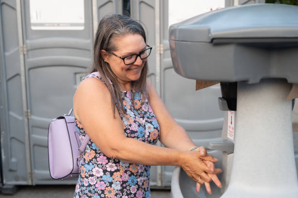 Best Affordable portable toilet rental  in Janesville, IA